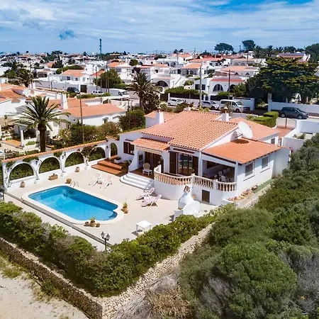 Villa Casa Honiol, Private And Spacious With Sea Views *