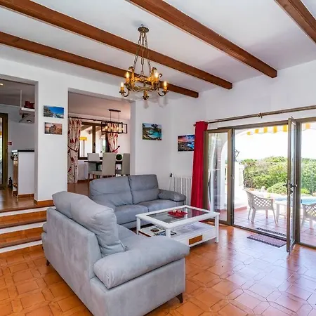 Casa Honiol, Private And Spacious With Sea Views *
