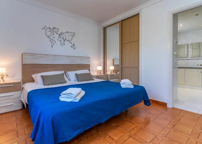 Villa Casa Honiol, Private And Spacious With Sea Views Cala En Porter (Menorca)